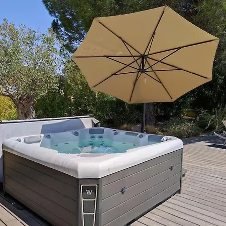 Villa Diane Yourhosthelper Villa *